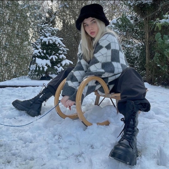 Zara low heeled lug sole leather boots - Picture 11 of 16